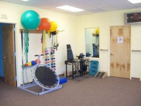 Facilities Executive Park Physical Therapy (2)