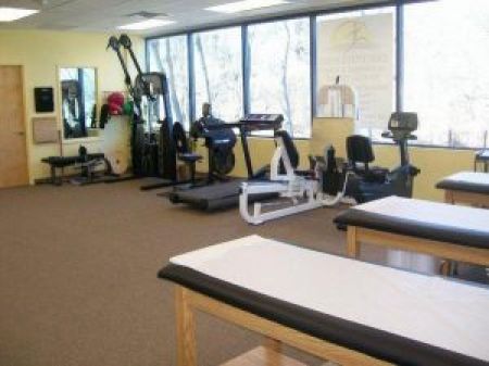 Facilities Executive Park Physical Therapy (3)